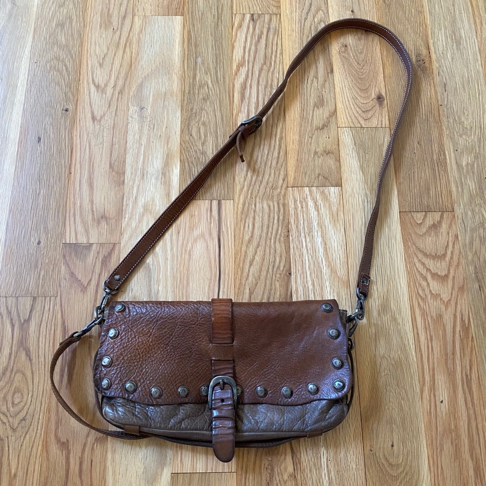 AU-79 Alchimia genuine leather bag.